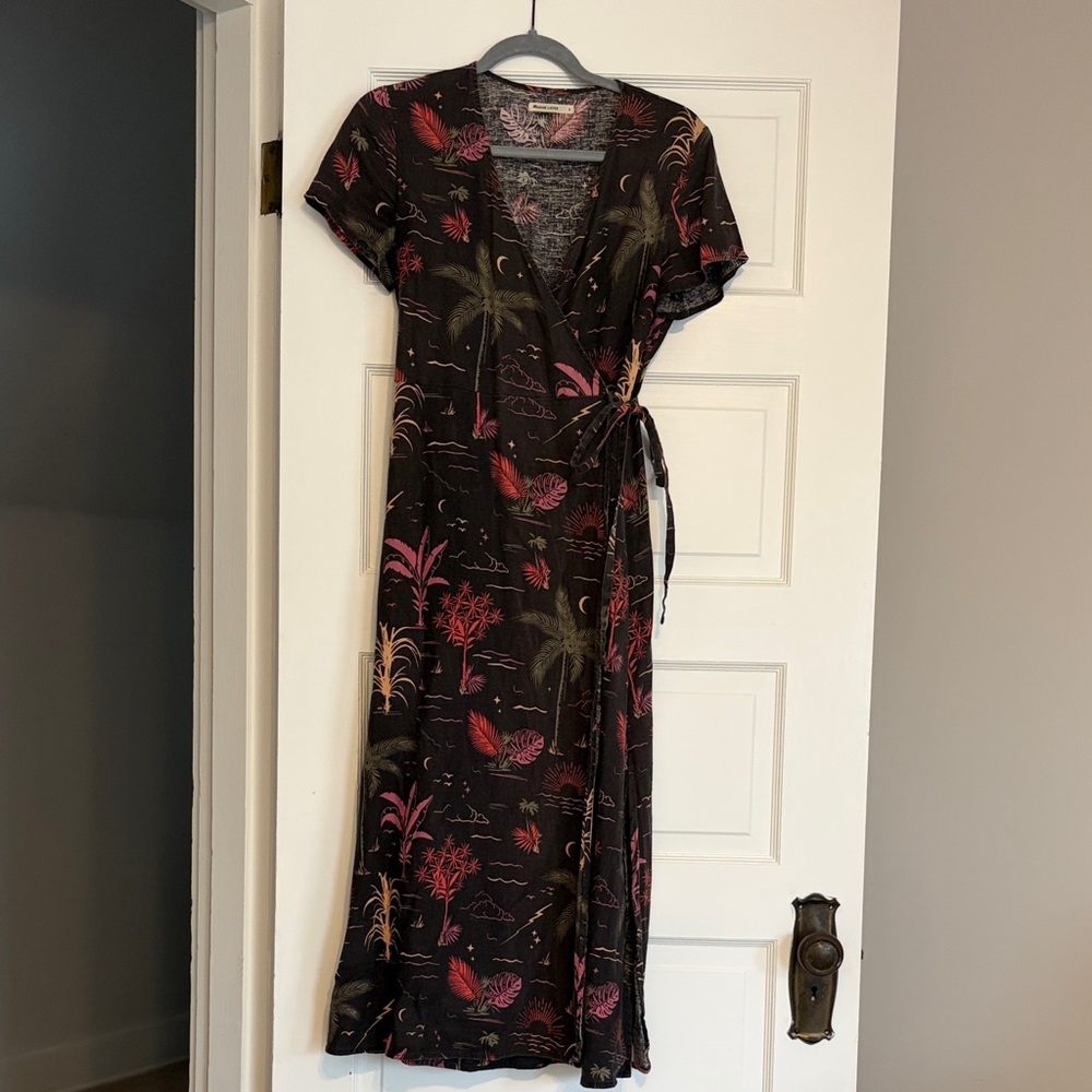 Marine Layer Black Wrap Midi Dress with Pink and Olive Tropical Print